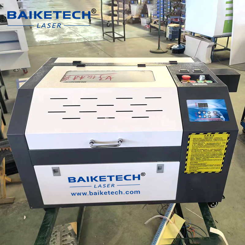 Ferramentas Máquina de Gravaçã - Co2 Laser Engraving Machine avaliação e preço