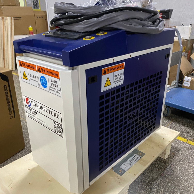 Máquina de Limpeza a Laser de  - Industrial Laser For Cleaning avaliação e preço